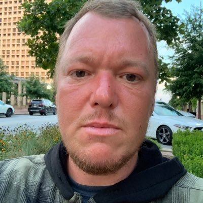 DavidRo26996712's profile picture. Author