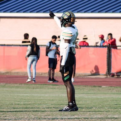 #21 Monroe High! Humble and Patience! God 1st WR/DB class of 24 https://t.co/dHduOWmKMi       NCAA ID# 2306920940