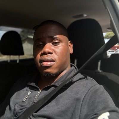 KurinyepaWalter's profile picture. Software Engineer 💻