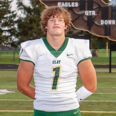 Christian Athlete ✝️ | @CHS_EaglesFB ‘24 | 3.1 GPA | All-Ohio, District & League LB | 6'2