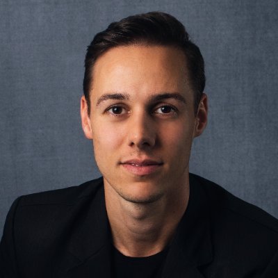 romuloaalves's profile picture. Software Engineer at a Fortune 500 · Searching my way to Freedom Through Software