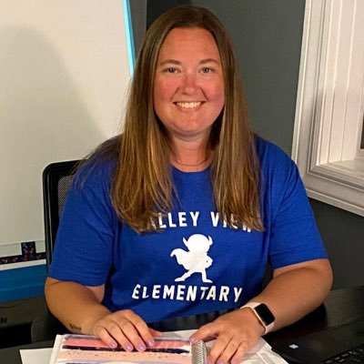 TomlinsonMary14's profile picture. 👩🏼‍🏫 Special Education Teacher, 👩‍❤️‍👨Wife, 💙💙Boy Mom, ⚓️