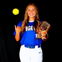 Makenna Hall (@makennahall24) 's Twitter Profile