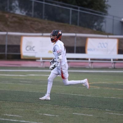 Roseville High School 25’ | Varsity Soccer/Lacrosse | 6’0 150 | Midfield/Attack #17 | lincolncrow10@gmail.com