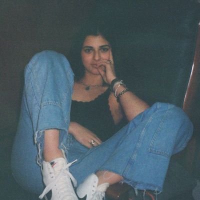 a vida é uma festa e eu tou na party, gosto de política e de reclamar