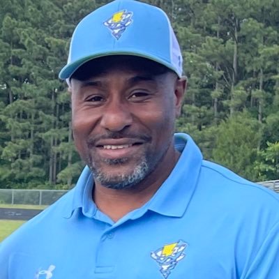 Man of God, Loving Husband, Loving Father, Football Coach, Track Coach and Trainer. Love coaching kids and impacting their lives.🙏🏽💪🏽🏈🏃🏾‍♂️🏋🏽