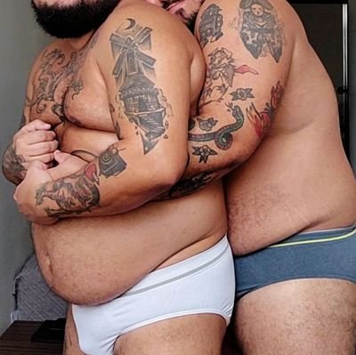 Brazilian couple living in Ireland, into fun and friends 😉
