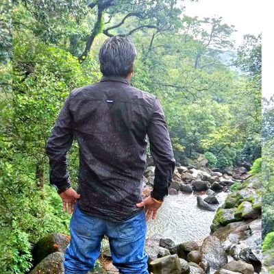 iAshmit007's profile picture. My Life..My Rules...!! A human being who believes in KARMA. 😊 Love All Serve All..🙏 B.J.P