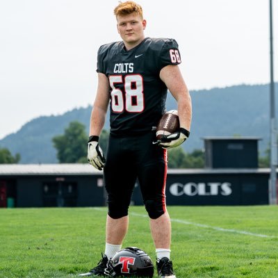 2026 Thurston | 6’3 290 DL, OL | HONOR ROLL | NCAA # 2305892402