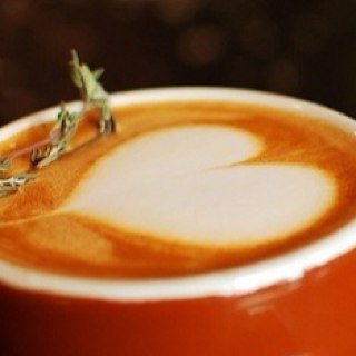 vnsuaz's profile picture. 