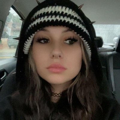 lochicatt's profile picture. 