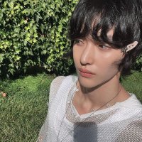 CHARIIZE (@rii7evibes) 's Twitter Profile