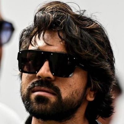 Man of Masses  RamCharan Cult