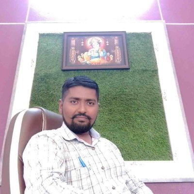 bhushanbagul9's profile picture. मंजिल पर पहुँचना है तो,
कभी राह के काँटों से मत घबराना,
क्यूंकि कांटे ही तो बढ़ाते है,
रफ़्तार हमारे क़दमों की !!