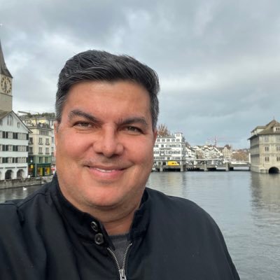 Jeancarlo_ita's profile picture. Pai de 2 filhos, casado, advogado.