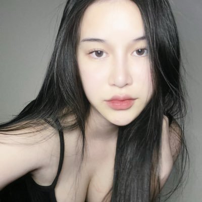 pangstnnn's profile picture. how precious life 🦋