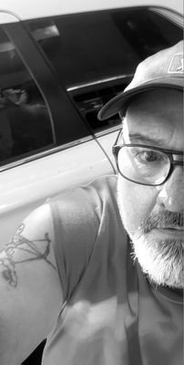 Single Father of 3 Beautiful Girls that r my life Great on the BBQ And Enjoy #80srock #PALSFOREVER 🇵🇷 🇺🇸 Proud Dad to UT Daughters and Texas State Daughter