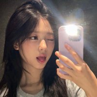 ✨ (@threeisbettert3) 's Twitter Profile