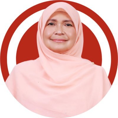 Mother, a politician who wants Malaysia better for all. Adun Kota Lama