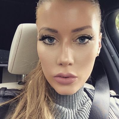 Ninaisa_'s profile picture. Unique