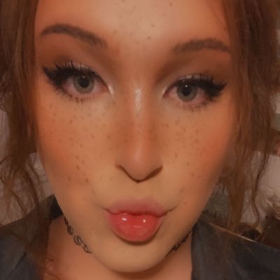 6’0 | Size 11 | 25 | Financial Domination 🧚🏻✨ Cashapp: $amythedoll big feet, tits up top 🫢