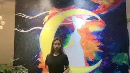 嗨,我是一个充满智慧和魅力的女性,在推特上寻找有趣的朋友,一起分享生活的点滴和激动人心的时刻!快来加入我的世界吧!下面的连接是的私人联系