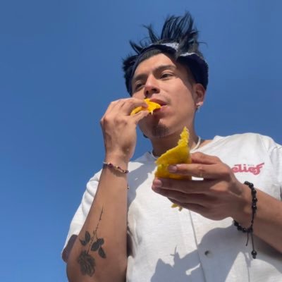 LosManDos's profile picture. de la Rosa | Uptown 🗽