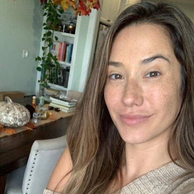 JamesJanet57381's profile picture. 