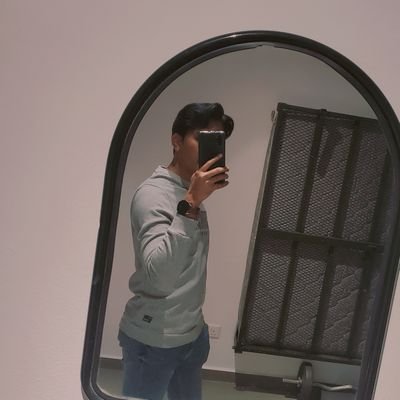 Rorshvch's profile picture. bruh