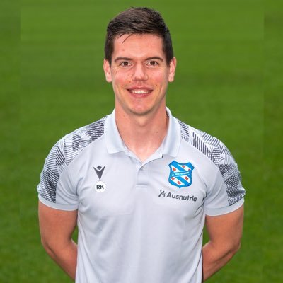 rob_koeken's profile picture. 👨‍💻Sport Science🧠📚 | MCZ⚽️💪🏽 | Rijksuniversiteit Groningen | 📍Groningen
