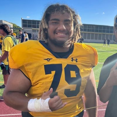 C/O2024*Noseguard/DT *GPA3.0@PunahouHighSchool* *Glory2GOD*•Football•Family• •C#808)541-7455• •D#808)393-9179• fioane24@punahou.edu iwalanilauofo77@gmail.com