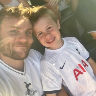 THFC Season ticket holder @tommyfleetwood1 @Max33Verstappen fan 💙miss my brother everyday💙 #mentalhealthmatters