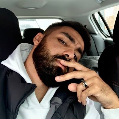 absarrrrr's profile picture. 