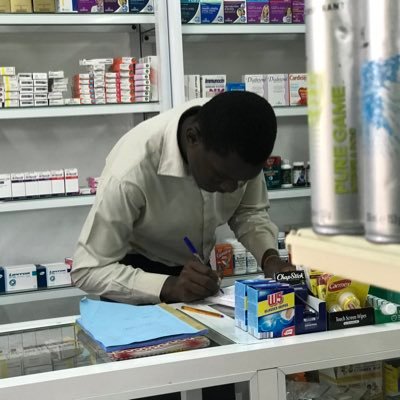 Pharmacist || @iamperscoba || Shameless @chelseaFC @AsanteKotoko_SC @shattawalegh @amgmedikalmdk fan || @empireUTD_ Co Owner. Back up- @pharmpanic