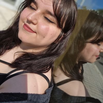 hinano373992359's profile picture. 