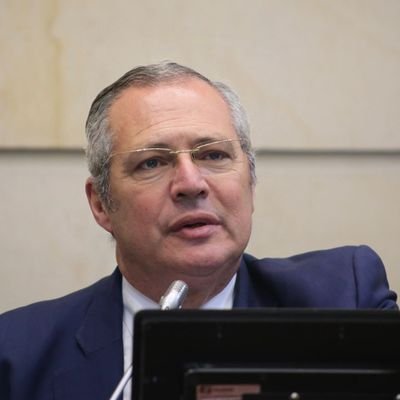 Iván Name Vásquez Senado Profile