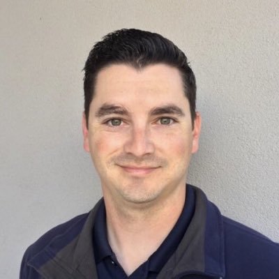 momburn's profile picture. .