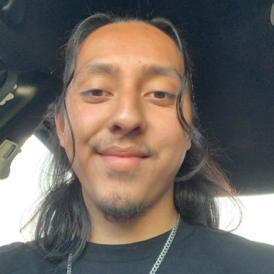 Car1osArellan0's profile picture. What’s up poons