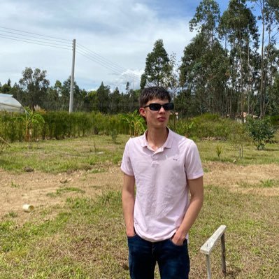 santisanrod's profile picture. 