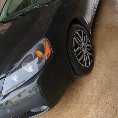 Just a guy trying to figure out his life as he goes.
Come check out my stream on Twitch
@ https://t.co/3OVcNyg0iP
Has a gaming addiction.
Xbox🎮 & PC👑