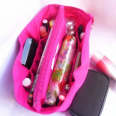 Daffysdream is specialises in handmade Purse organizer Insert & Bag organizer.