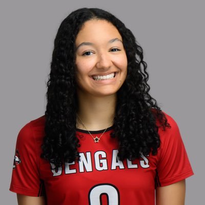 Peak Volleyball 17 black|| Class of 25’ ||5’8 Setter/RS|| BHS Varsity|| JV MVP 2021|| https://t.co/lzaKMBAi1C