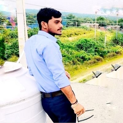 me__ajeet's profile picture. • हिंदू 🚩 • अयोध्या 🏠                                                             
𝐁/𝐃𝐚𝐲: 𝟑𝟎 𝐒𝐞𝐩𝐭𝐞𝐦𝐛𝐞𝐫 🍰🌎