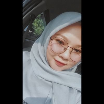 deviikasarii's profile picture. #DS 💋Simple human • live is music • Facebook*Line*ig @deviikasarii  • https://t.co/XLKypSY9Fo