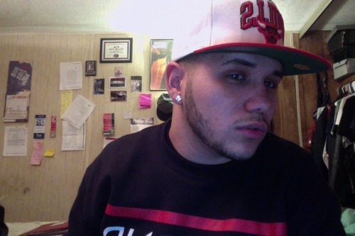 Alec castillo.Graduate from tucson high..on the fast lane to success..  Lets tweet.s/o #TF #SKB @FINALLYMADE