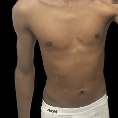 Verstmczsig's profile picture. Verst, 25 anos, sigilo.
🔞🔞🔞