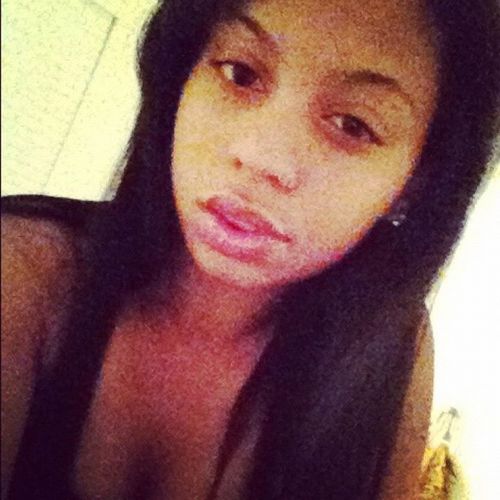 hii tha name is : LuLu doo me a fav ! :) hit that follow button