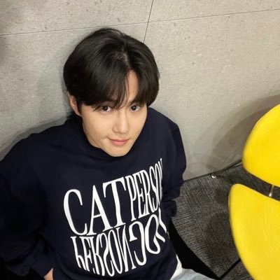 exomylovesh's profile picture. 