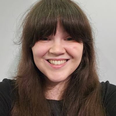 ✨ Chaotic Good
👰 @josiemakesgames

👩‍💻 passionate indie gamedev
🖥️ Communications Manager @RevSoftGames
💕 compassion-first approach to managing communities