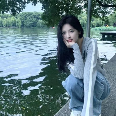 RTkkkRT's profile picture. 時間を無駄にせず、心を込めて外国語を学び、海外の美しい景色を見て、一生忘れられない思い出になるかもしれません。